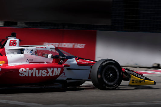 Armstrong Qualifies Third in Canadian-themed livery in Toronto